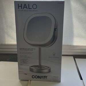 Halo LED Rechargeable Mirror - Silver